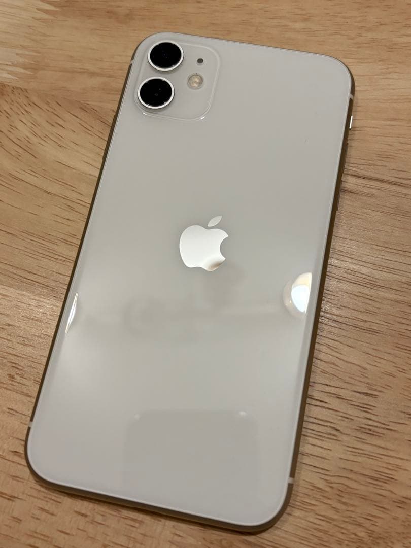 iPhone 11 128GB SIMフリー ホワイト 白