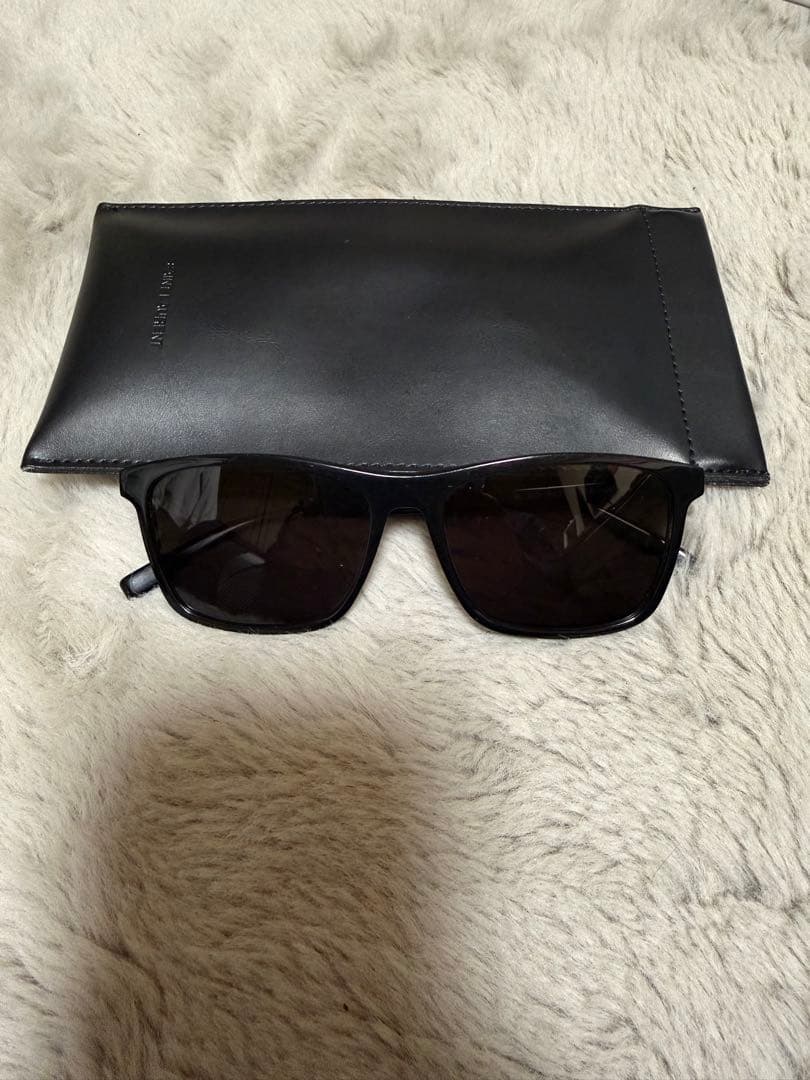 SAINT LAURENT ブラック サングラス