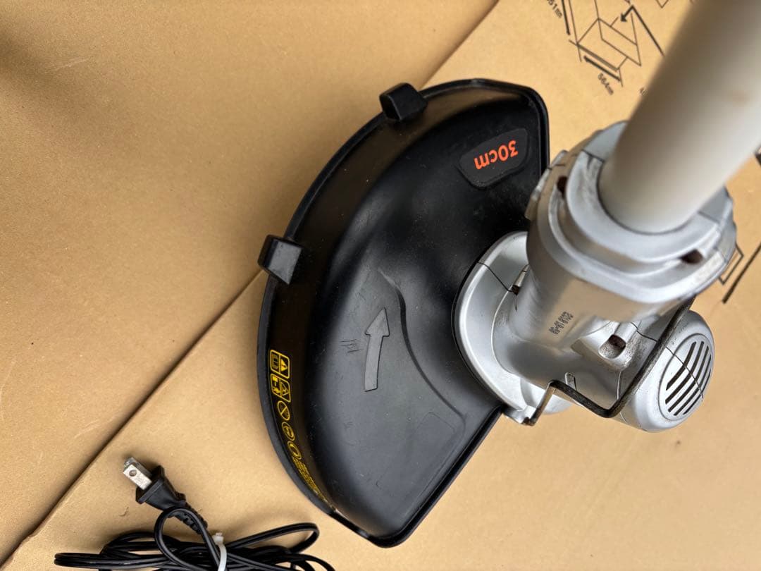 BLACK＆DECKER 36V GLC36N草刈り機　　へポコン