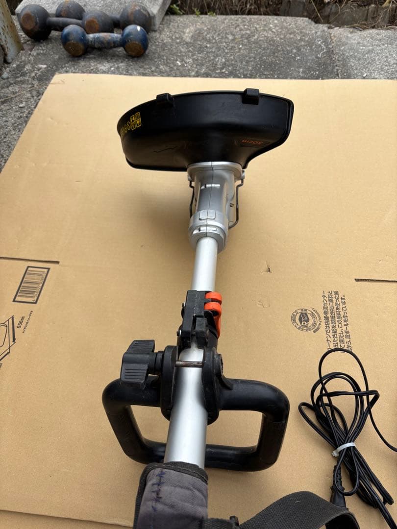 BLACK＆DECKER 36V GLC36N草刈り機　　へポコン