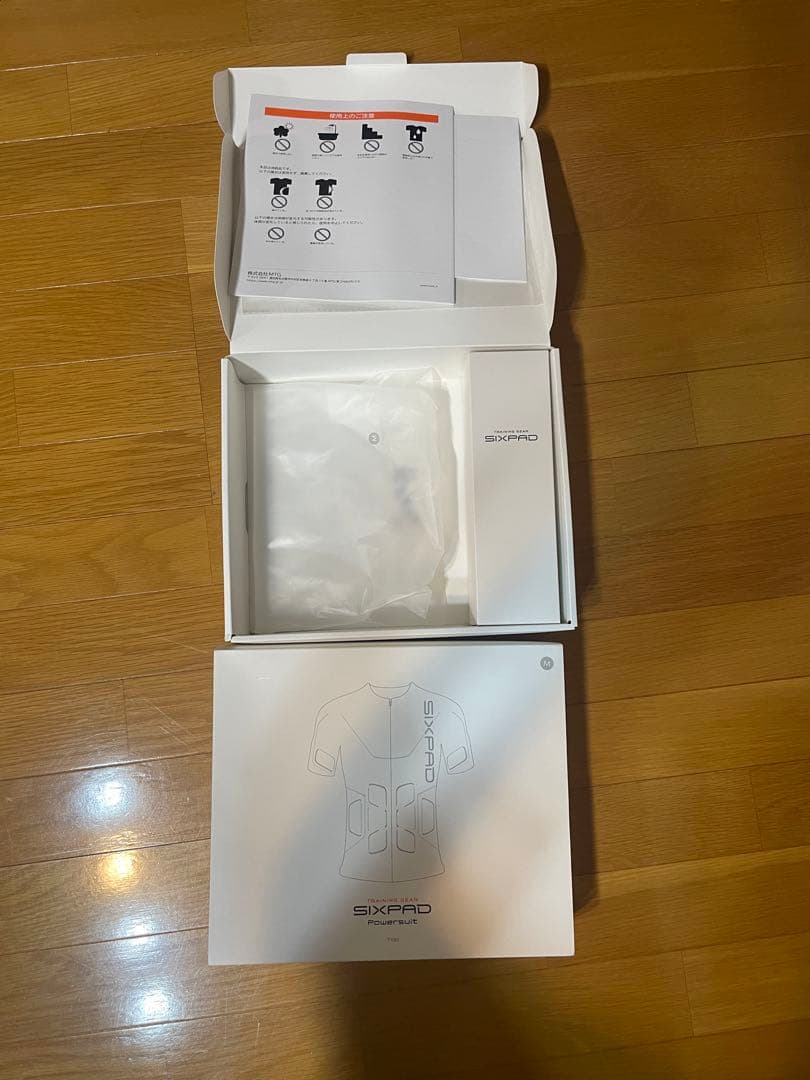 SIXPAD EMSトレーニングウェア上下セット