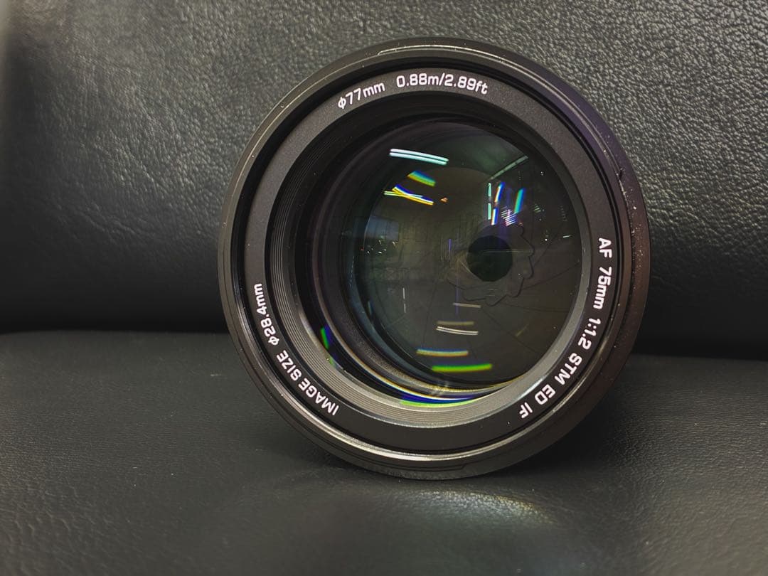 Viltrox AF 75mm F1.2 Eマウントレンズ