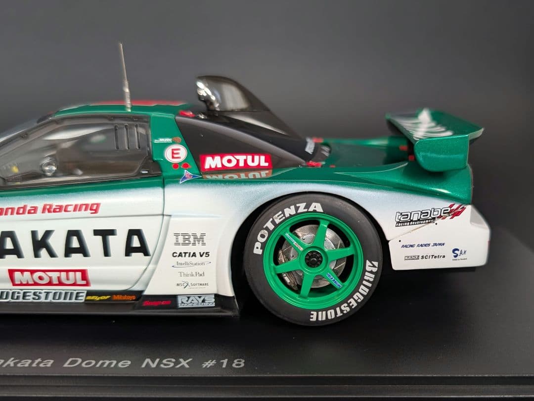 オートアート 1/18 Takata 童夢 NSX 2004 JGTC