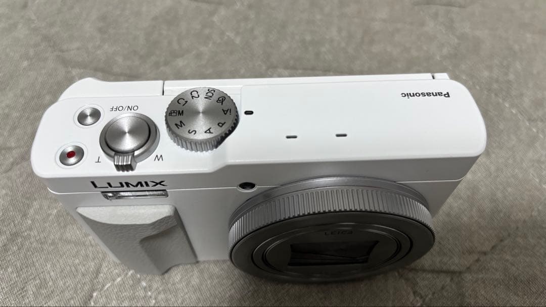 【美品】 LUMIX TZ99 Panasonic ホワイト