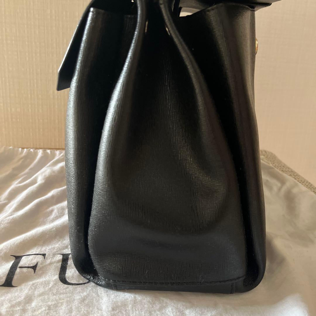 FURLA ハンドバッグ 黒