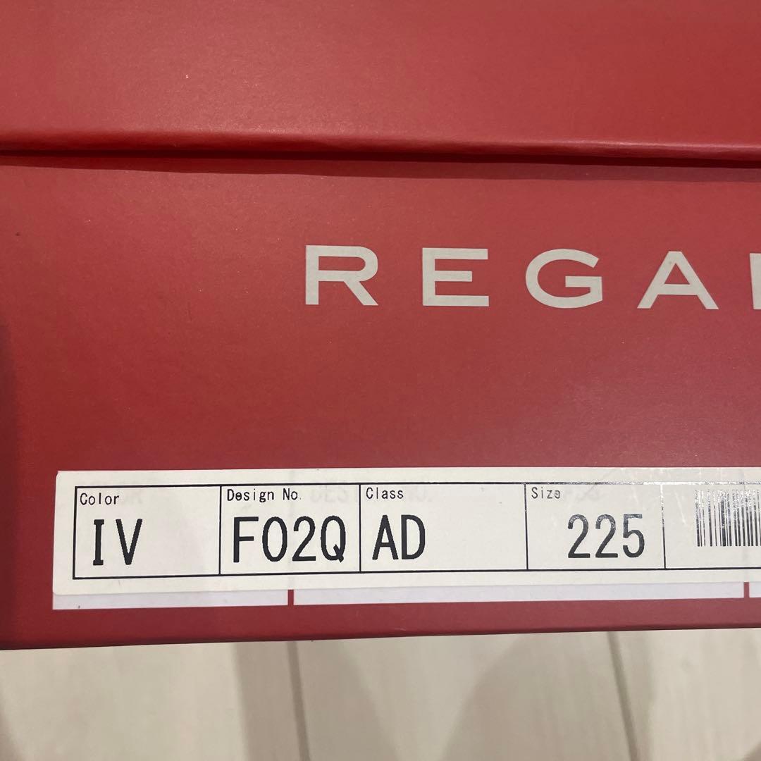 REGAL アイボリー レザー ローファー　F02Q