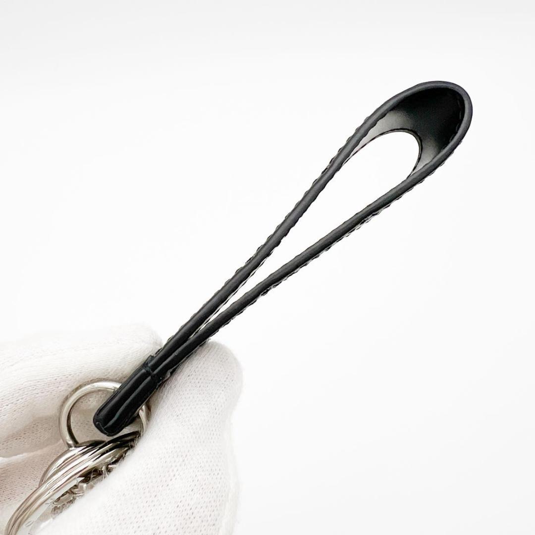 【使用わずか】ヴィトン モノグラム シャドウ キーホルダー ドラゴンヌ