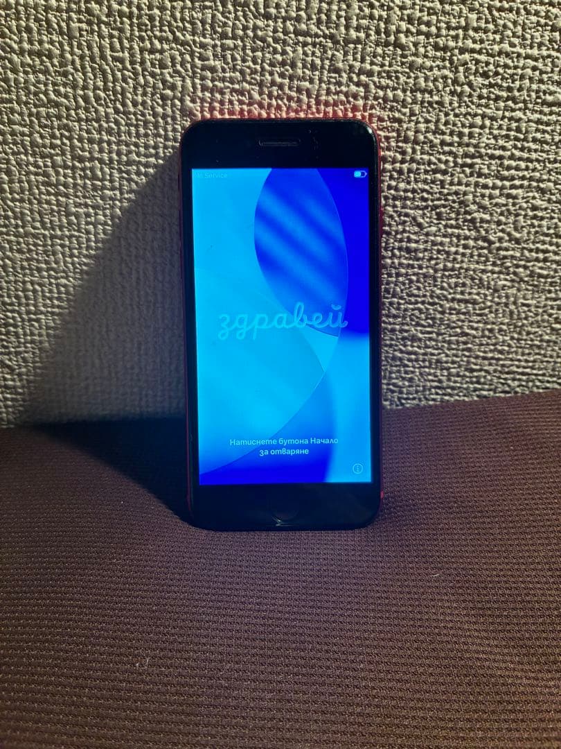 Apple iPhone SE第二世代 PRODUCT(RED) 本体