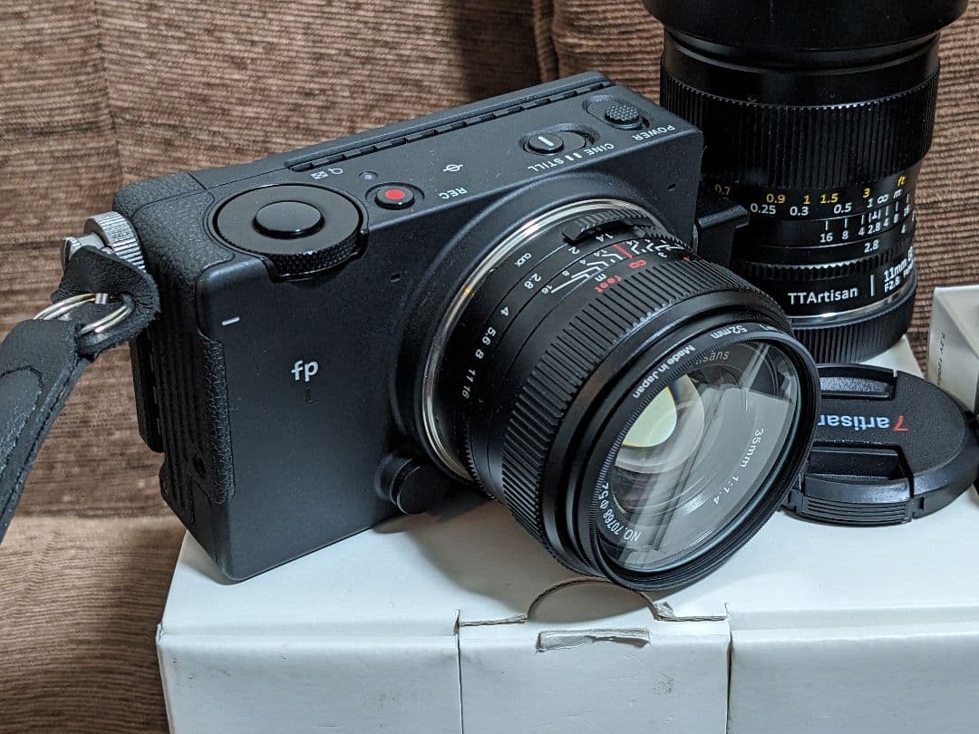 Sigma fp L ミラーレスカメラ レンズ1本付き