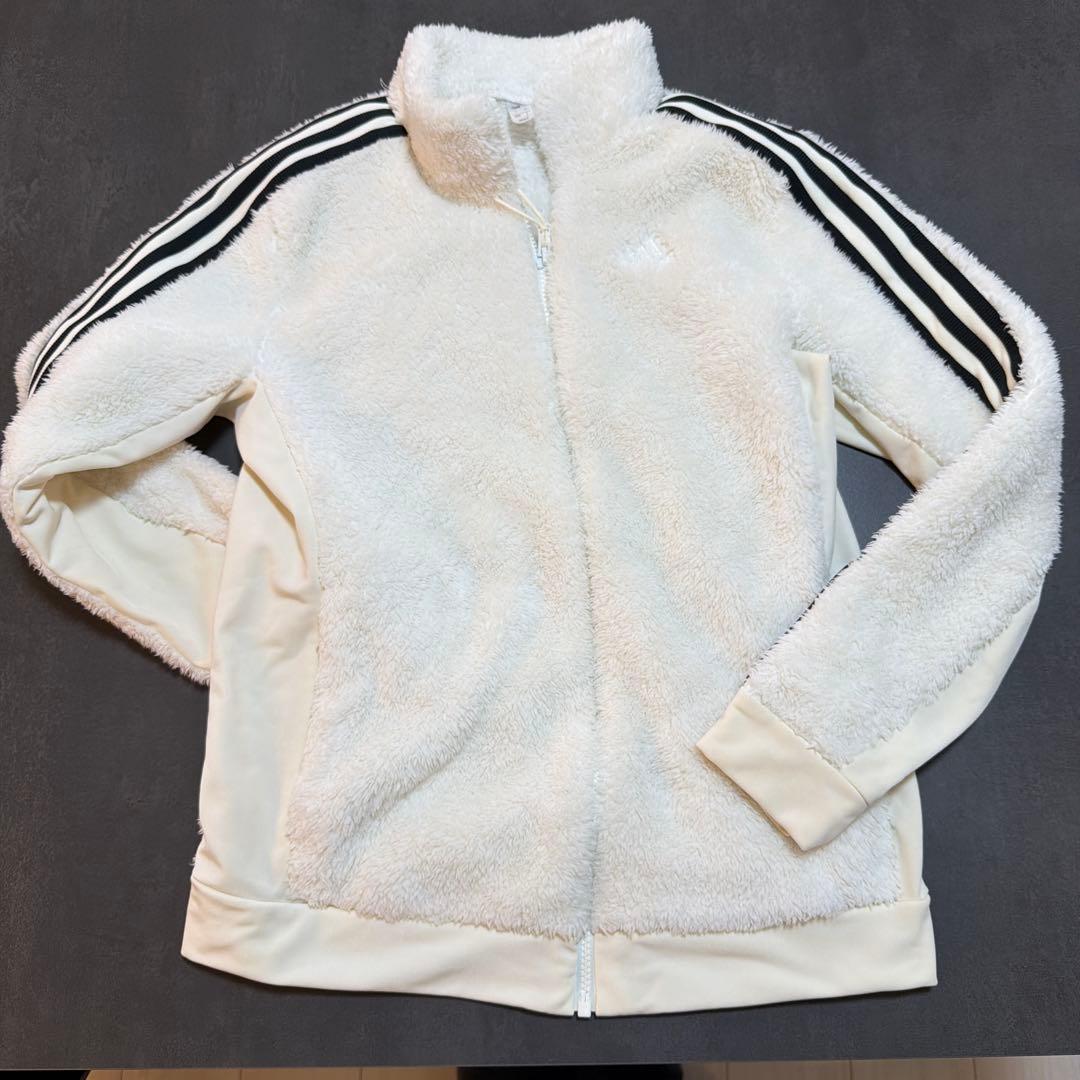 adidas ゴルウェアセットアップ フリースジャケットとスカートセット