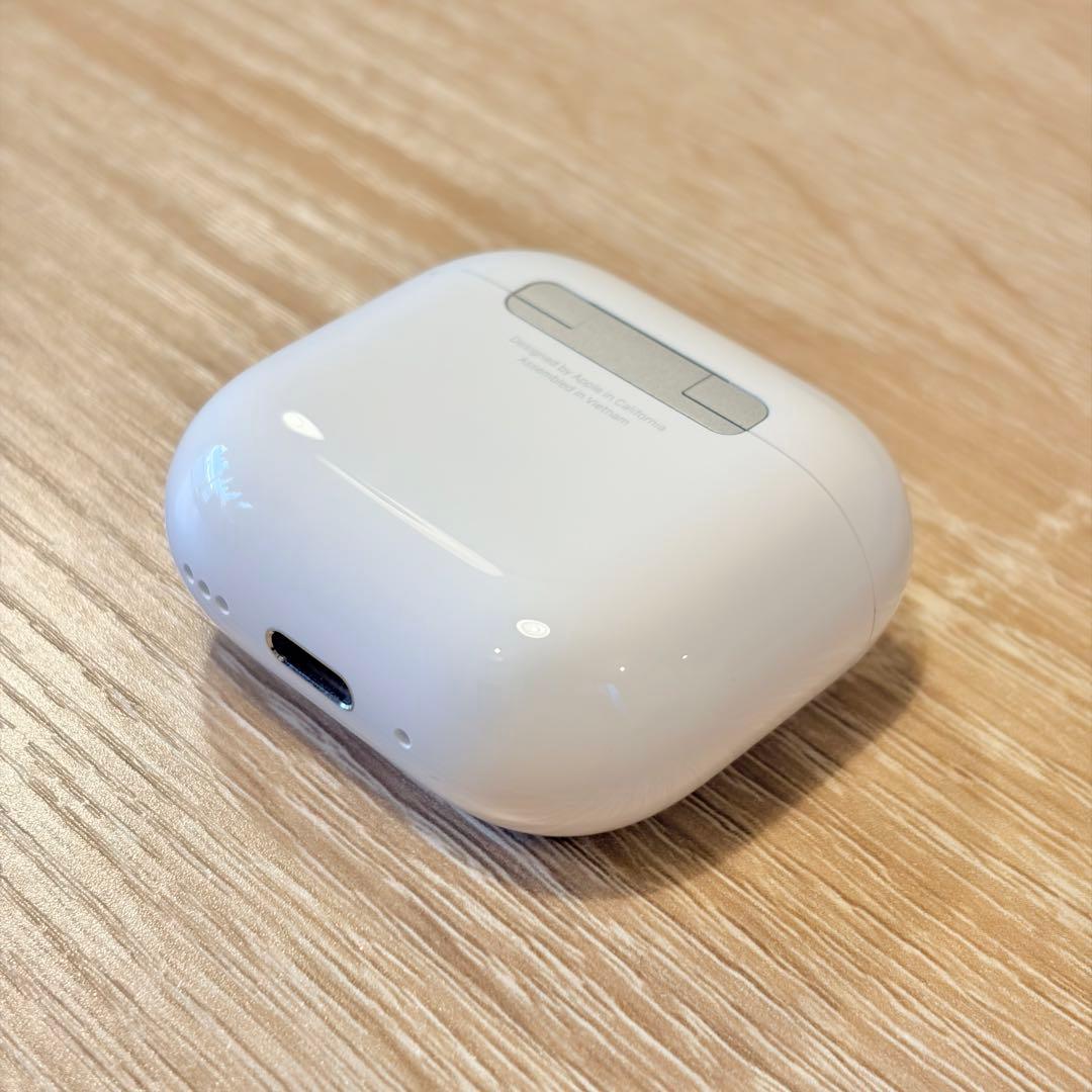 AirPods 4 ANC（アクティブノイズキャンセリング搭載モデル）