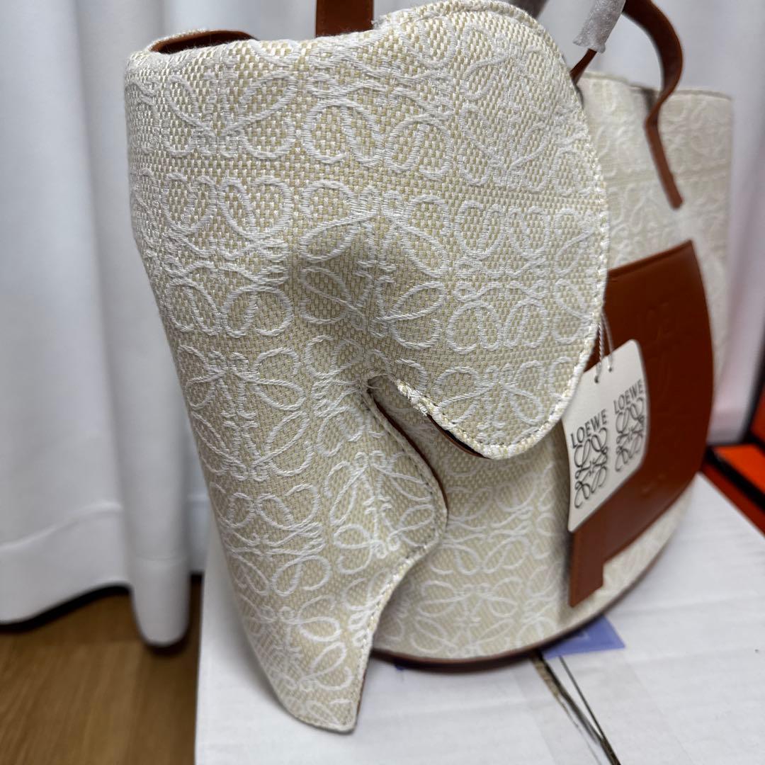 ロエベ LOEWE トートバッグ ノベルティ
