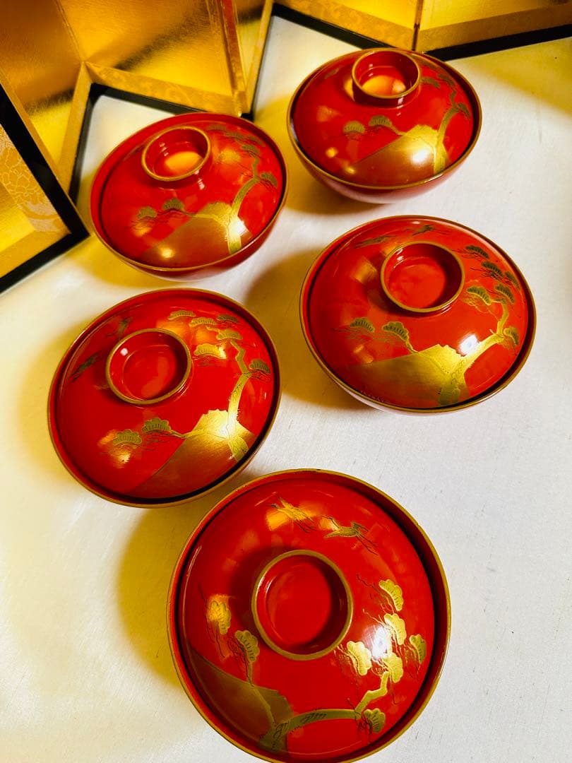 木製漆器 汁椀 吸物椀 朱色 骨董　金蒔絵 金縁 富士山/松/鶴 G52