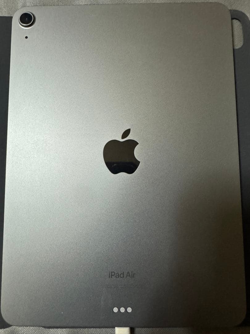 Apple iPad Air (第5世代)シルバー64GB ケースセット販売