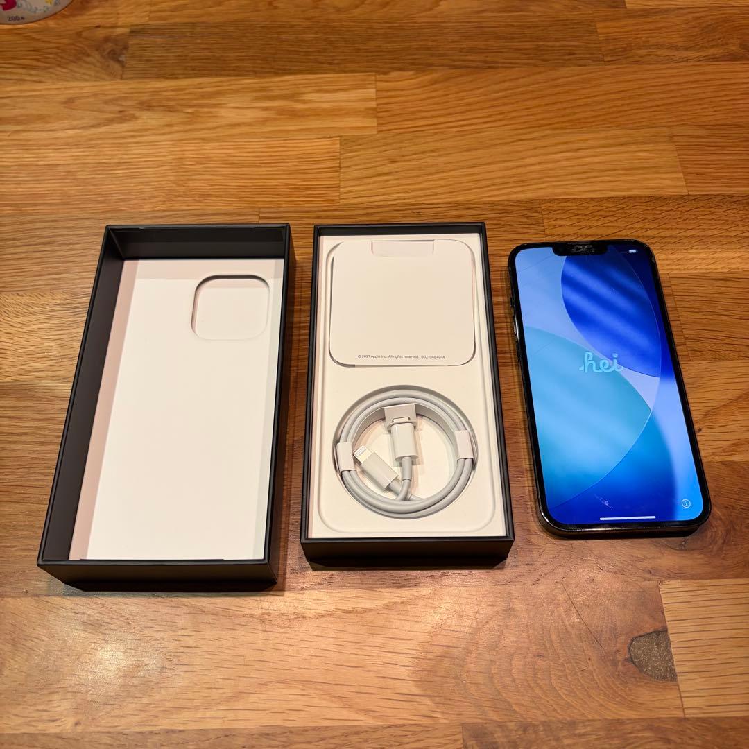 Apple iPhone 13Pro 256GB グラファイト
