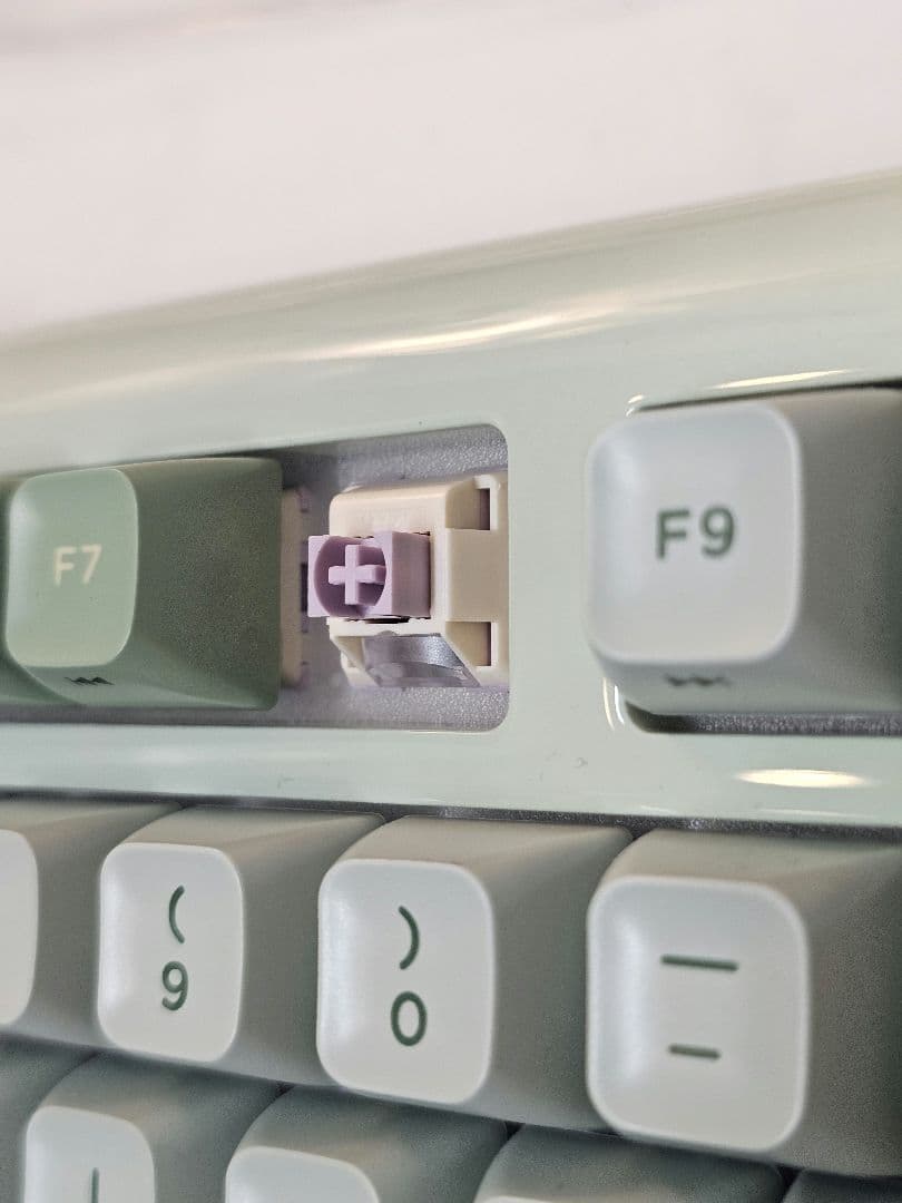 【美品】Kzzi Z98 メカニカルキーボード 抹茶グリーン ガスケット搭載