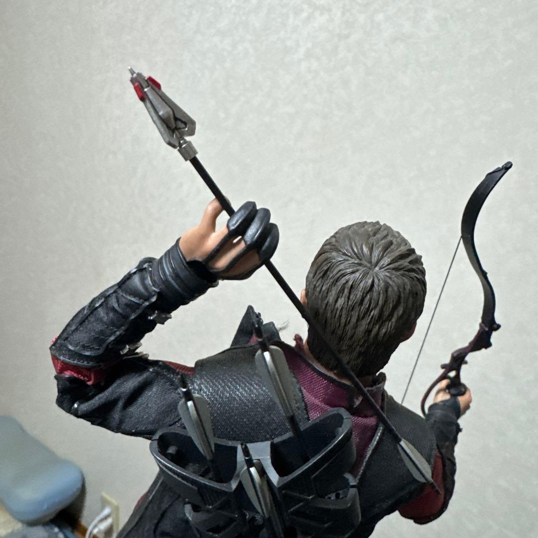 Marvel Avengers: Hawkeye ホークアイフィギュア