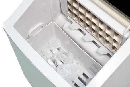 高速製氷自家製アイスメーカー最短約１４分でクリアなロックアイスが作れます