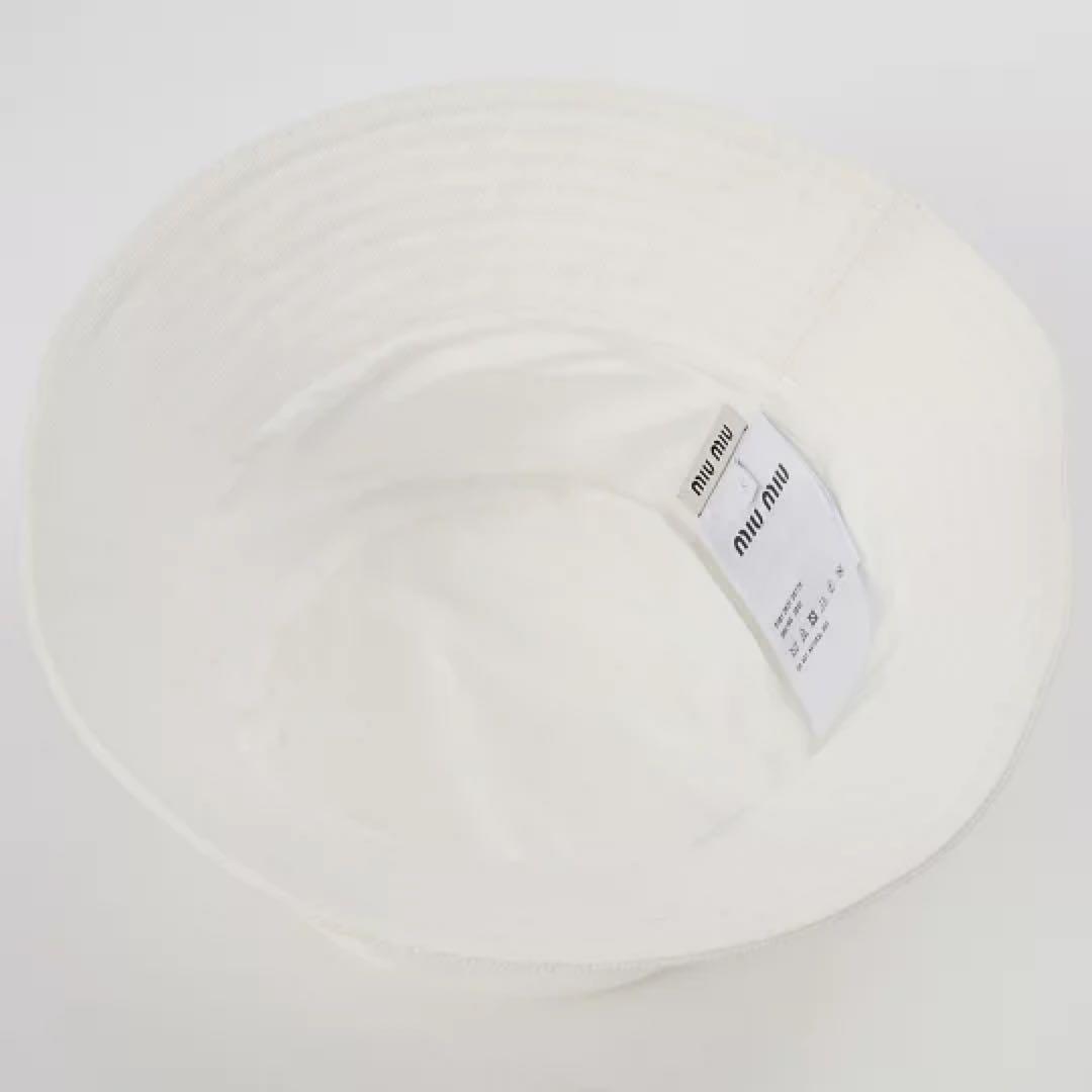 MIUMIU ミュウミュウ ロゴ 刺繍 バケットハット バケハ ホワイト 白