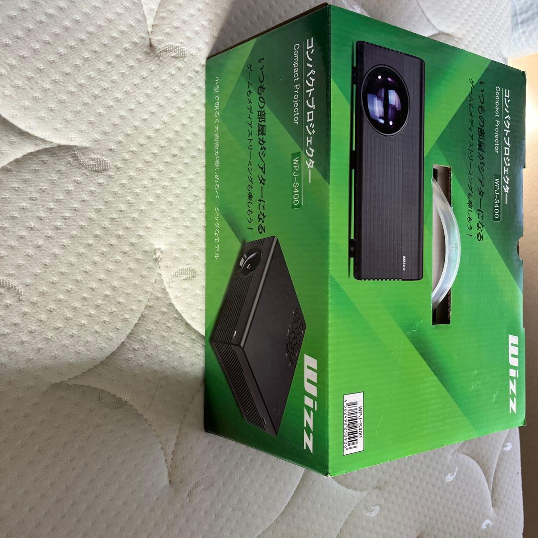 WPJ-S400 コンパクトプロジェクター