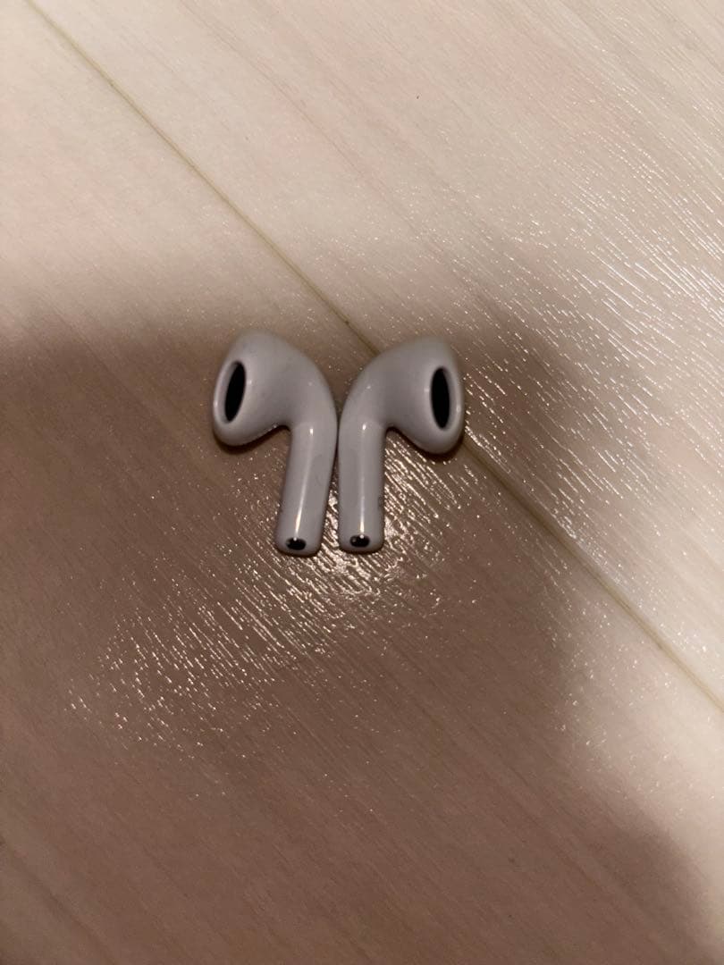 相*ん様 AirPods4 ノイズキャンセリング搭載モデル