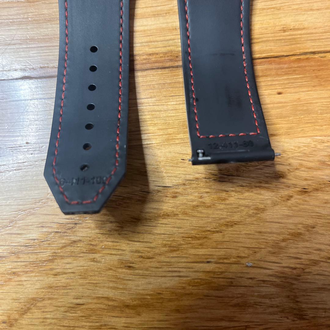 ウブロ　ビッグバン　黒 赤ステッチ