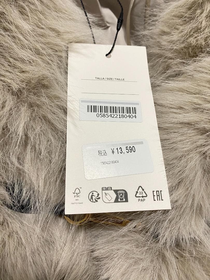 新品 ZARA ショートフェイクファーコート トグルボタン Lサイズ