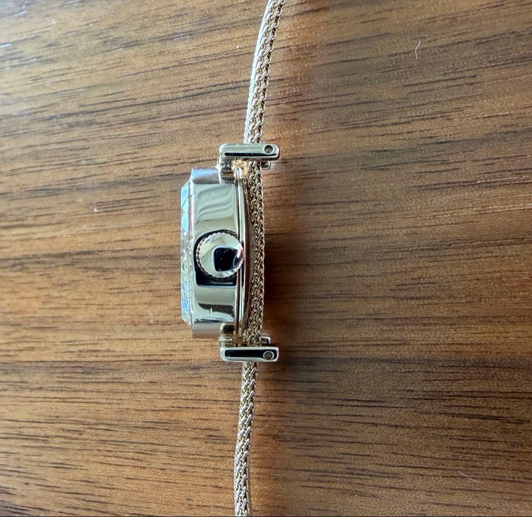 NOJESS ノジェス 腕時計 レディース 小ぶりオーバル ゴールド