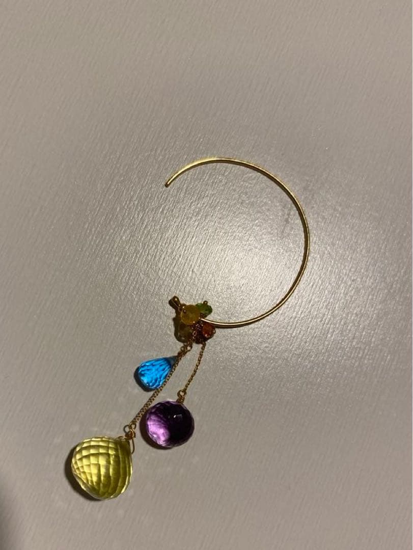 Sweet Pea 天然石フープピアス