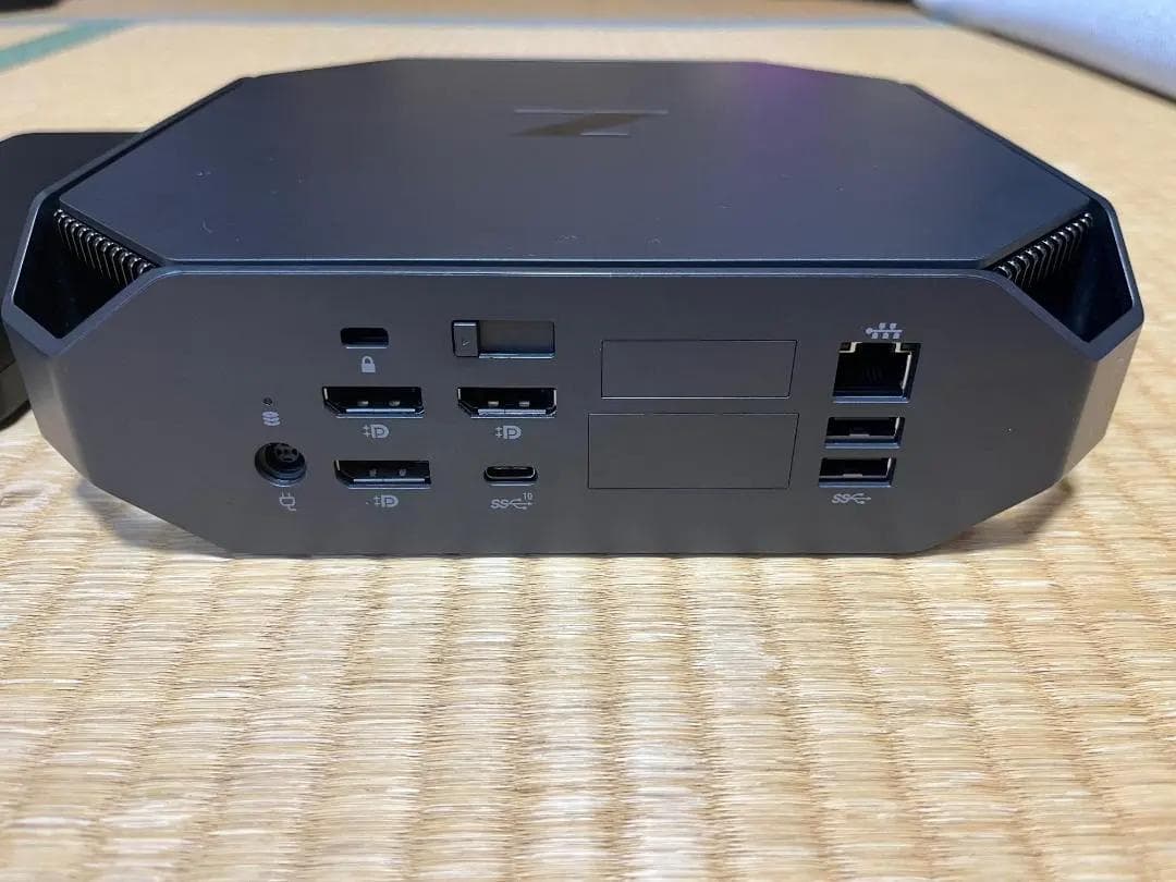 ミニPC HP Z2Mini G4 /Xeon E-2104G/24GB/SSD256GB