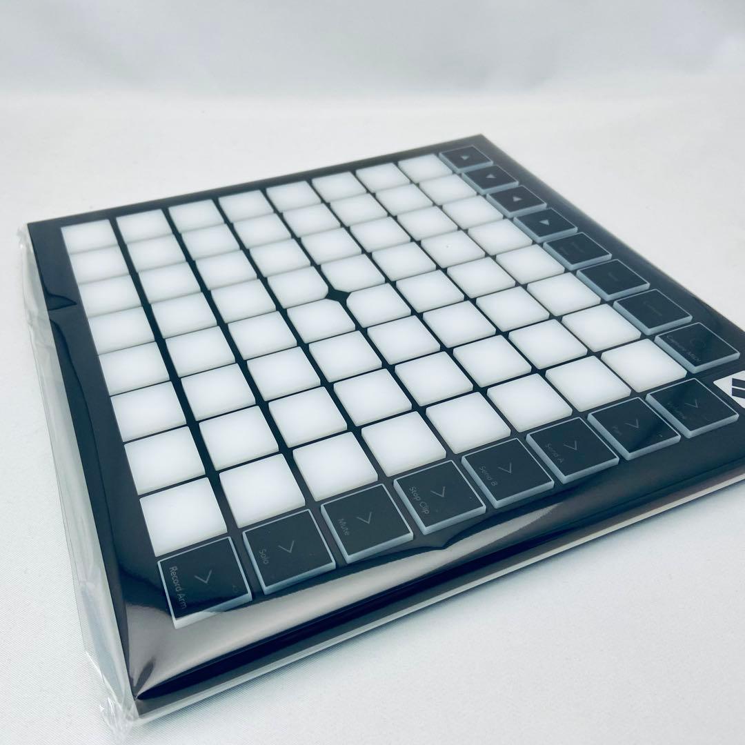 【ほぼ未使用・付属品完備】NOVATION LAUNCHPAD X 箱あり