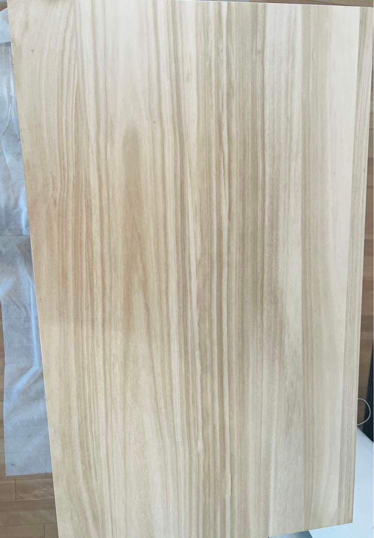 桐ダンス (箪笥)奥行60cm×幅100cm×高さ75.5cm キャスター付