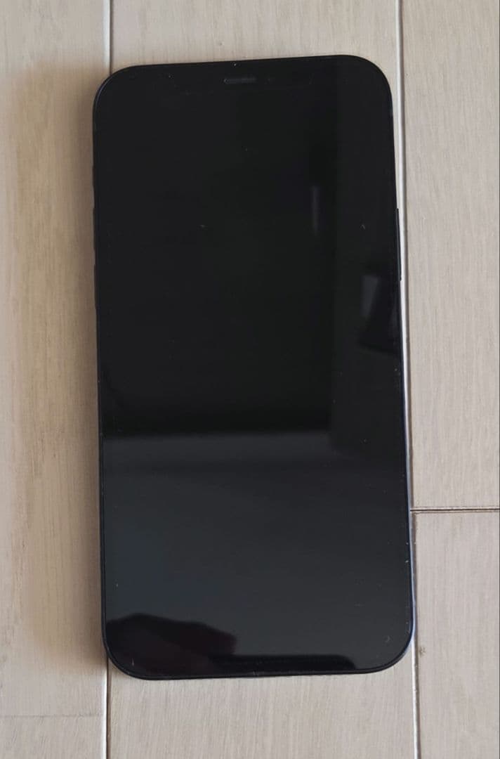 【箱無し】Apple iPhone 12 ブラック 本体
