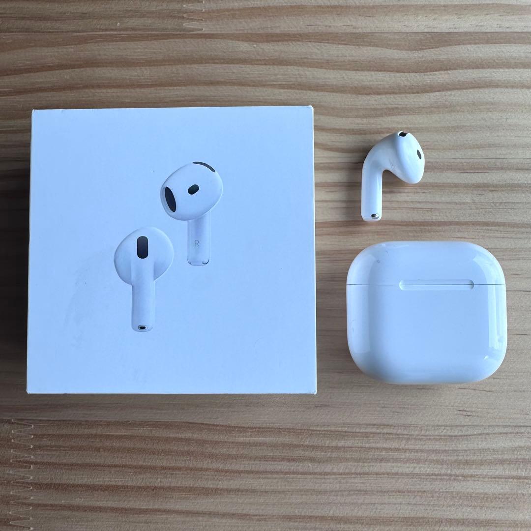 《左Ｌと充電ケース》AirPods 4 本体 箱付き ANC