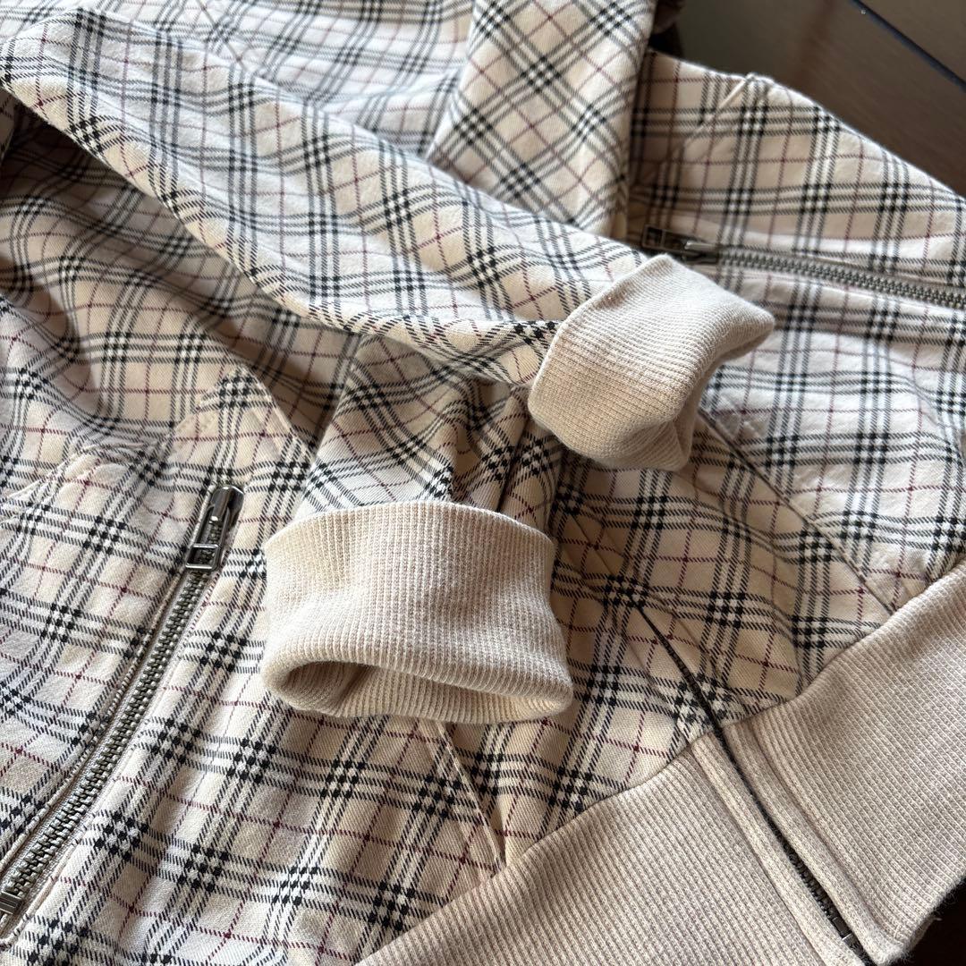 希少 バーバリーブルーレーベル　ノバチェック　ジップアップ　パーカー