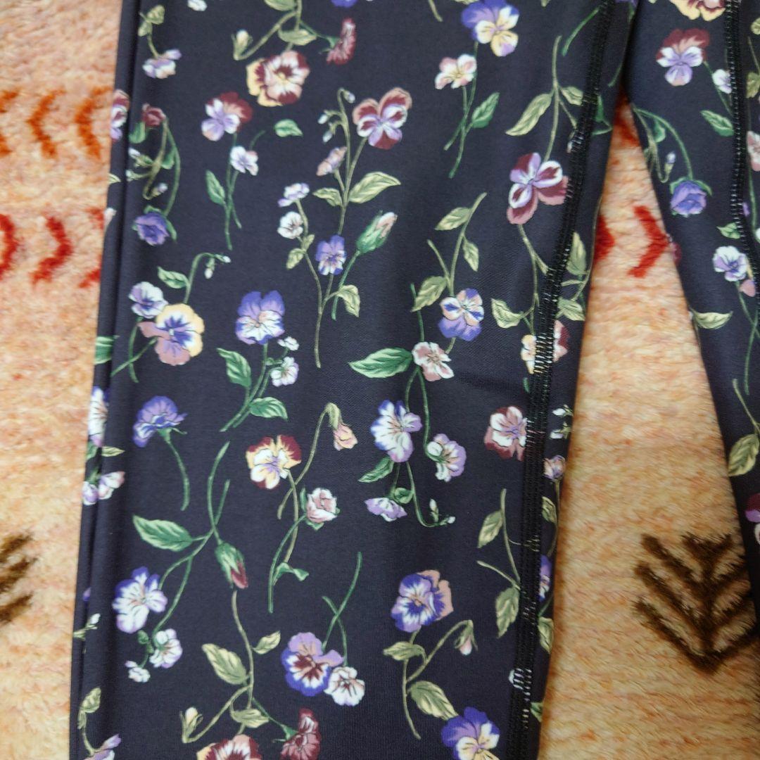 SUKALA】スプリングフラワーシャーリングレギンス　新品未使用