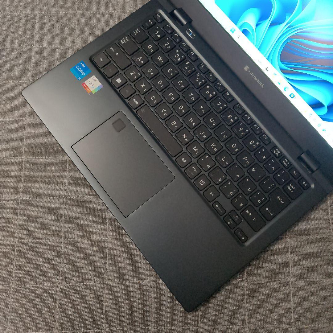 良好 Dynabook 超軽量 驚速 12世代i5 16GB 512GB 21