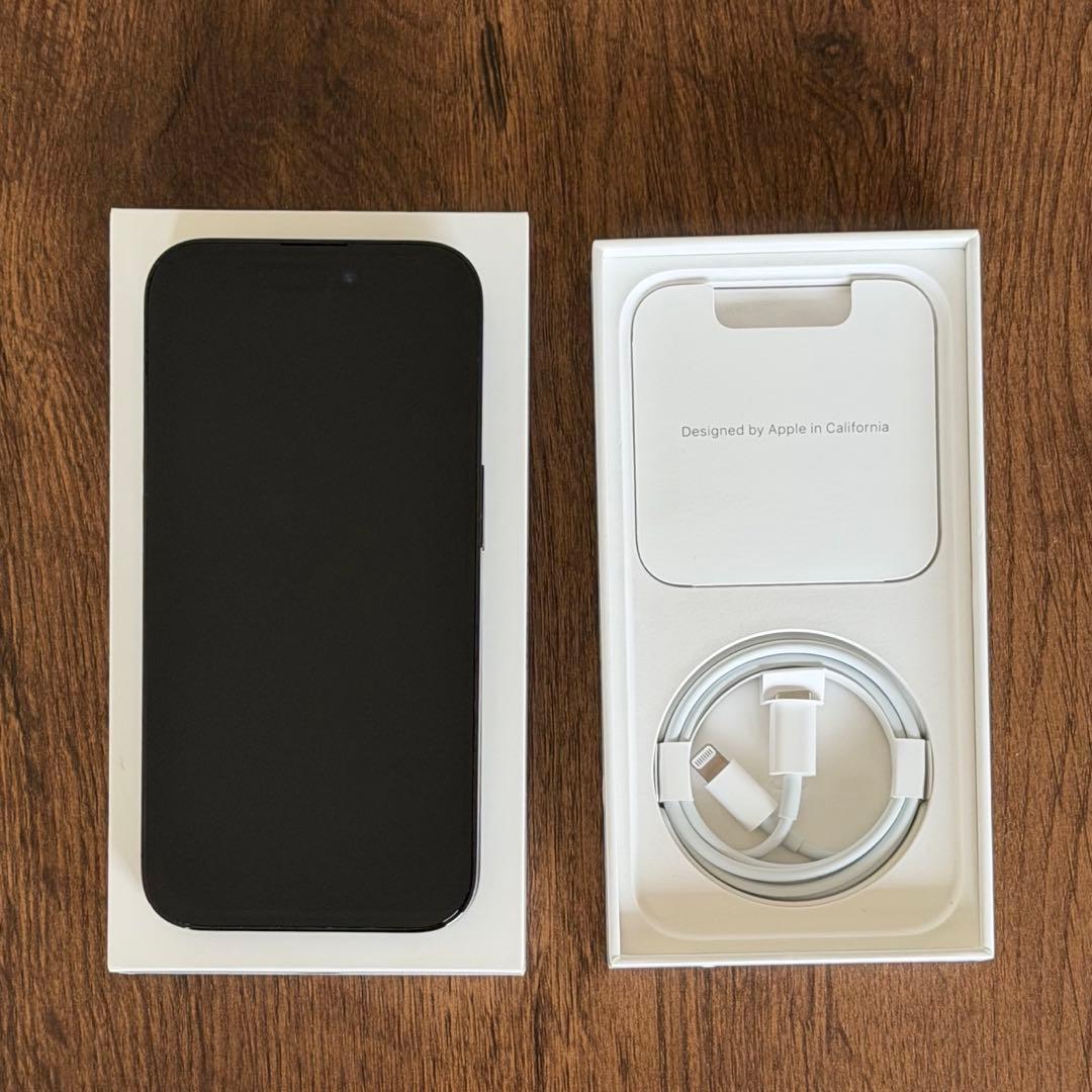 iPhone 14 Pro 256GB スペースブラック【ケース付き】