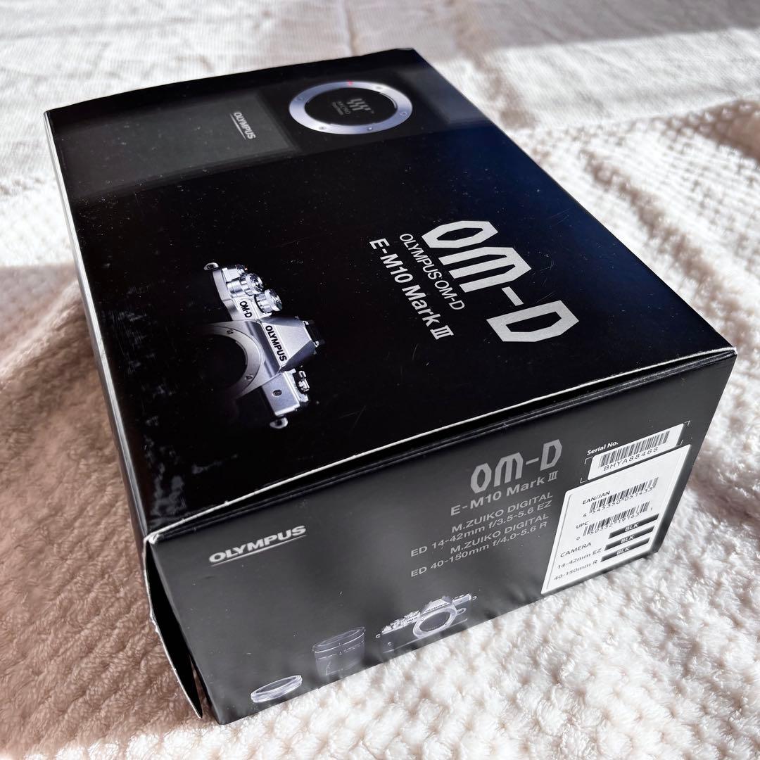OLYMPUS OM-D E-M10 Mark II デジタル一眼レフカメラ