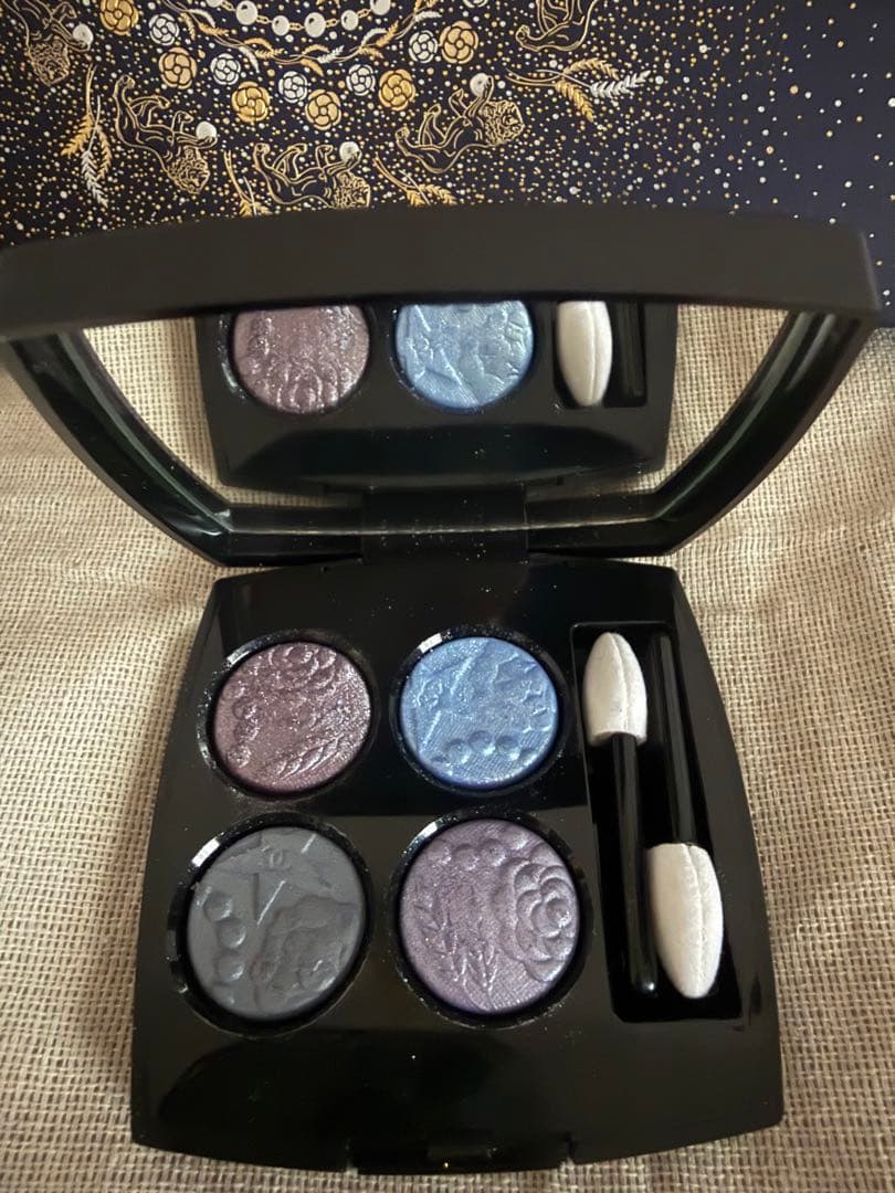 白宇【限定】シャネル レキャトルオンブル 397 ニュイ アストラル