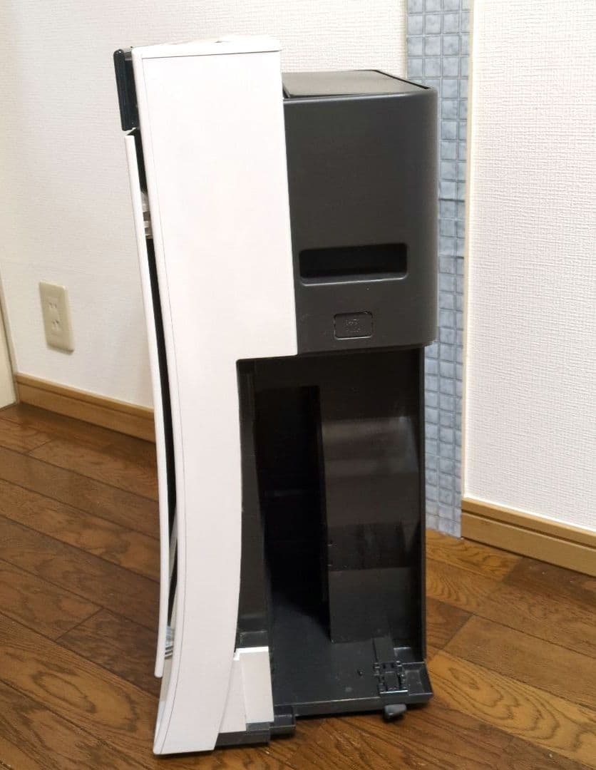 パナソニック　加湿空気清浄機　F-VC70XM ナノイー 2017年製