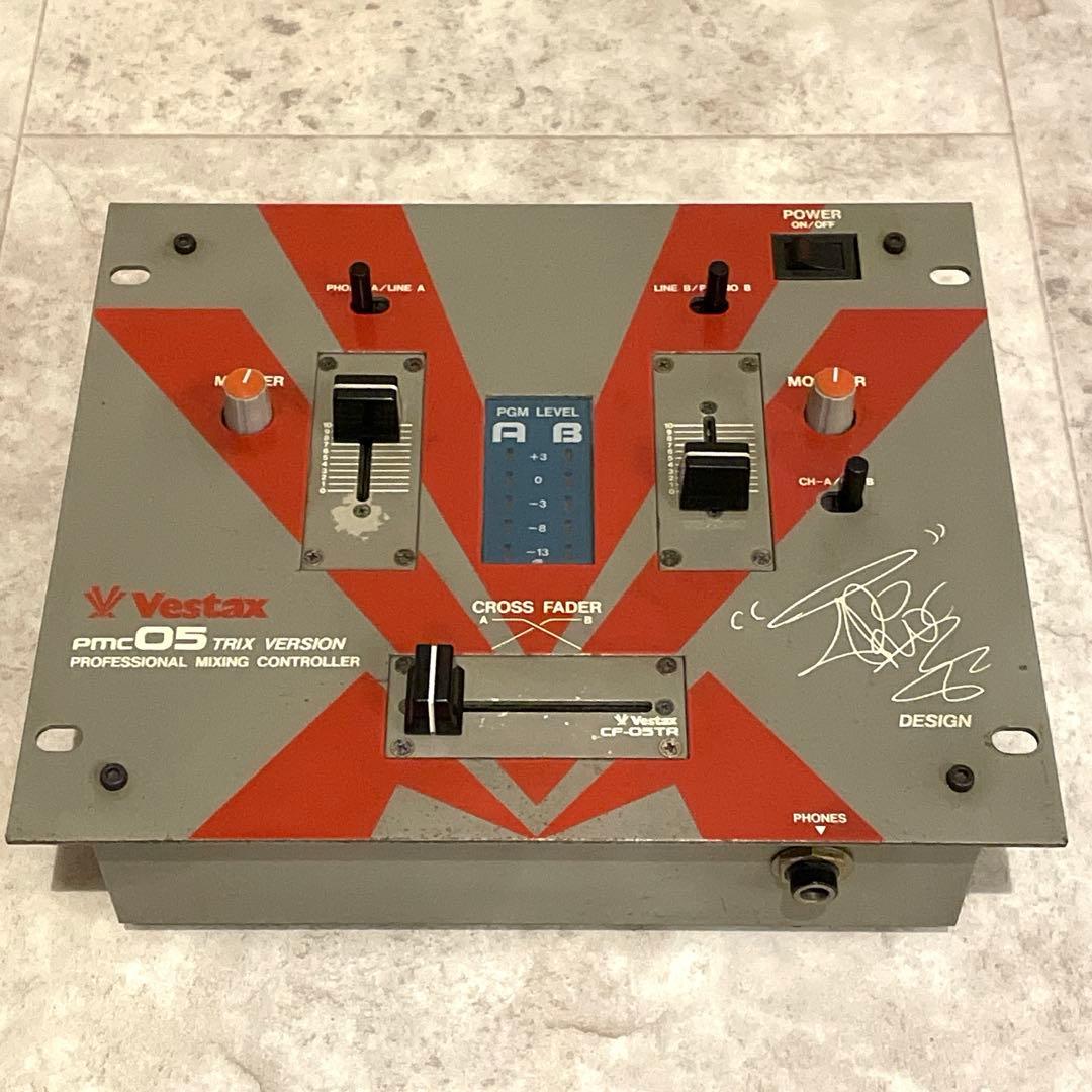 専用　Vestax pmc05 TRIXトリックス DJミキサー 通電確認⭕️