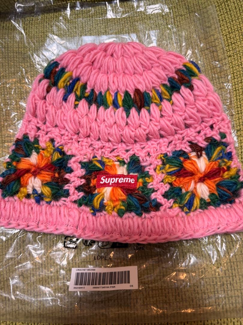 Supreme ピンク ニット帽 グラニースクエア