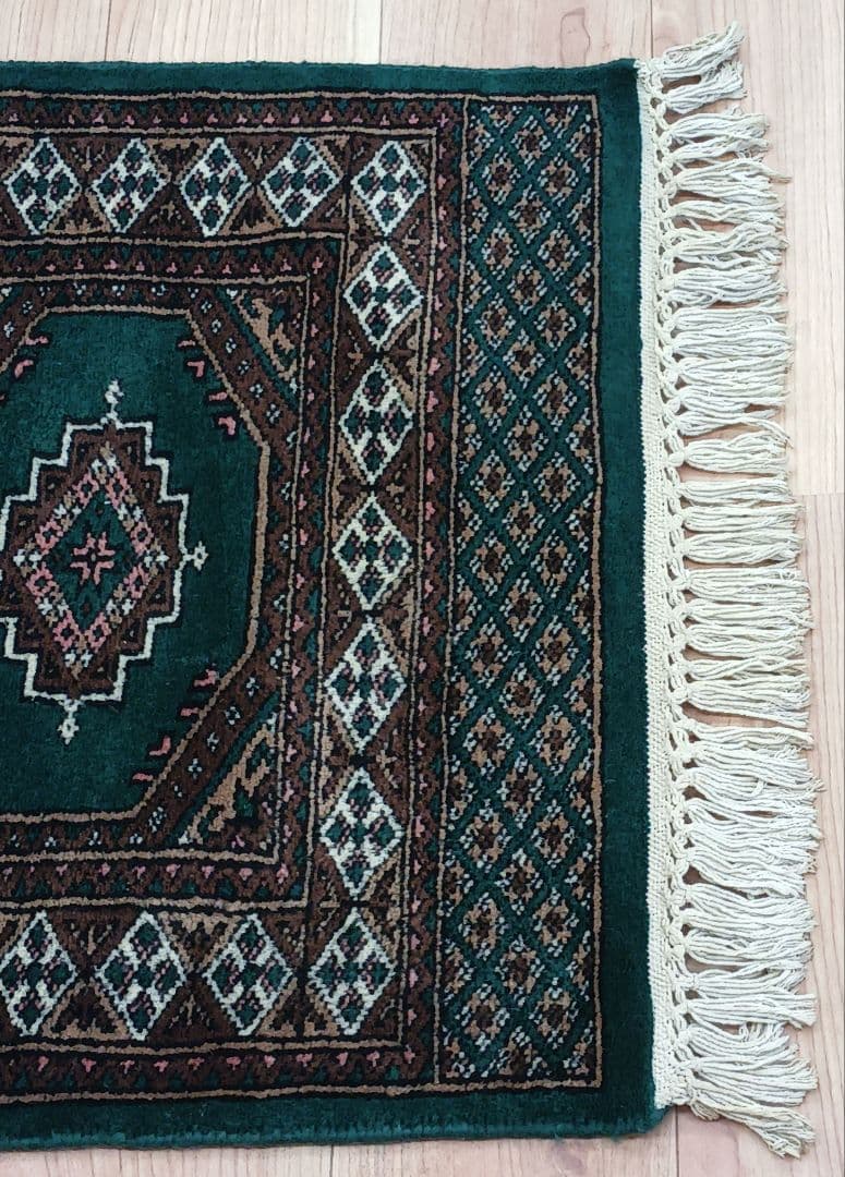 Y2097 パキスタン絨毯 ウール 手織り トライバルラグ 　ma