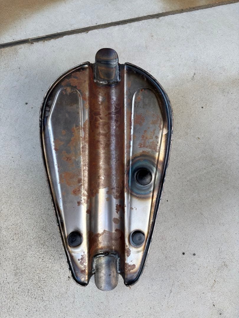 ハーレー　スポーツスター　タンク　汎用