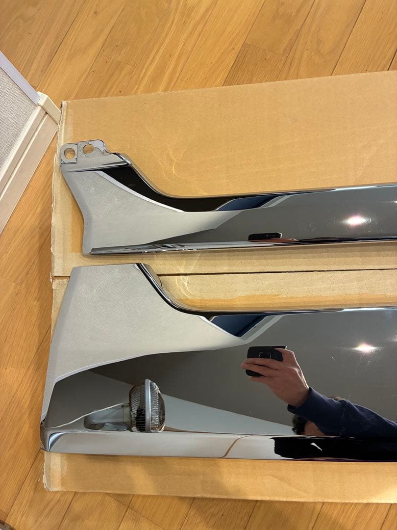 ⭐︎極美品⭐︎ ハイエース 200系 純正 グリル