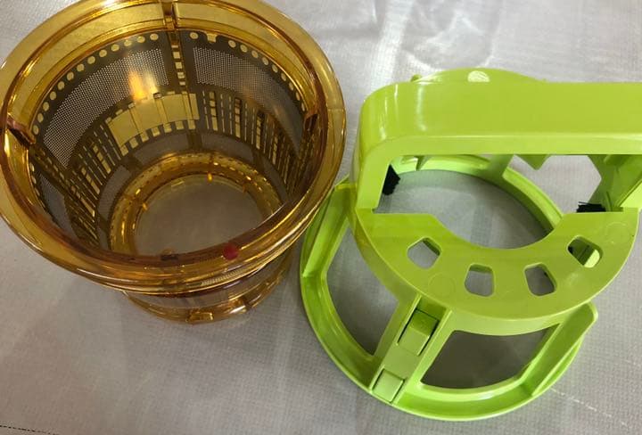 クビンス.サイレントジューサー(kuvings)