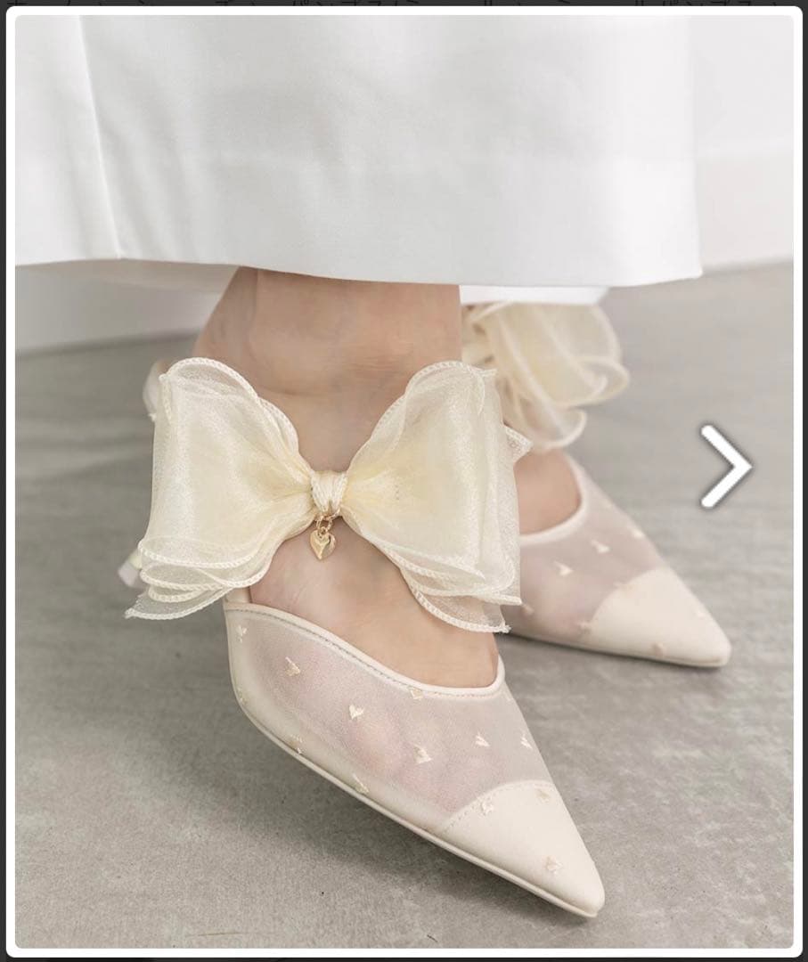 RANDA シフォンリボンハートミュールパンプス アイボリー　Sサイズ