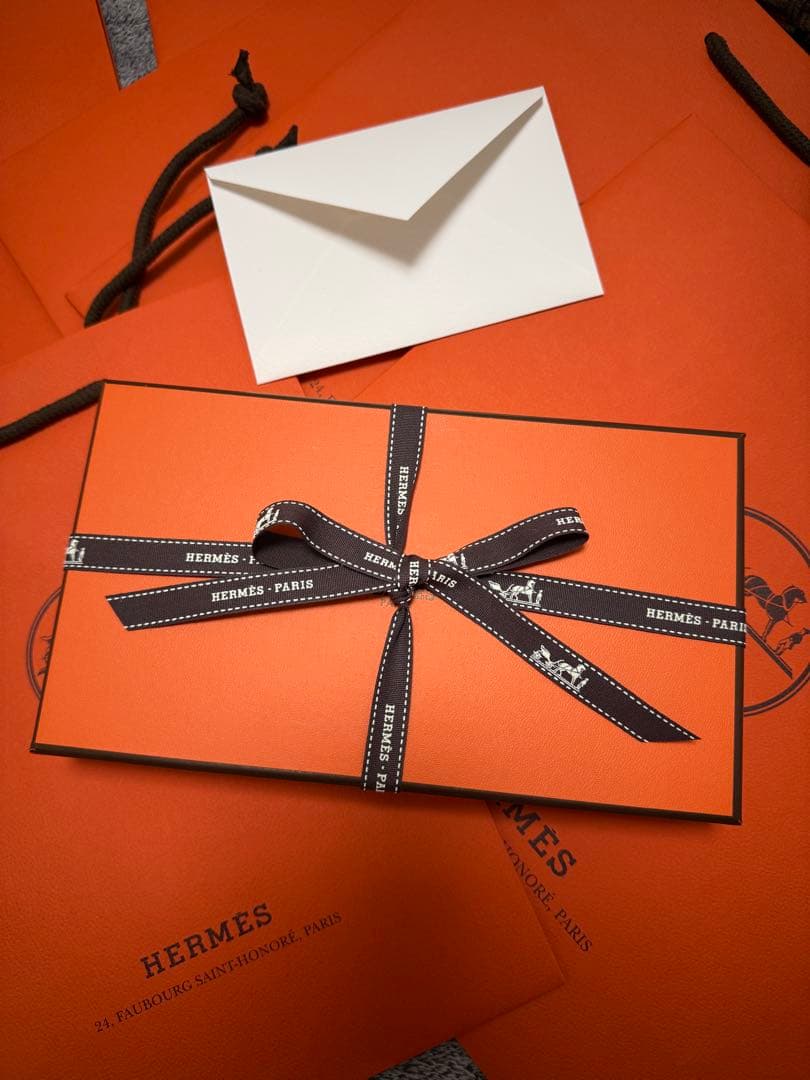 新品未使用エルメス バッグチャーム ロデオPM ロベオロック　クレ　ラムスキン