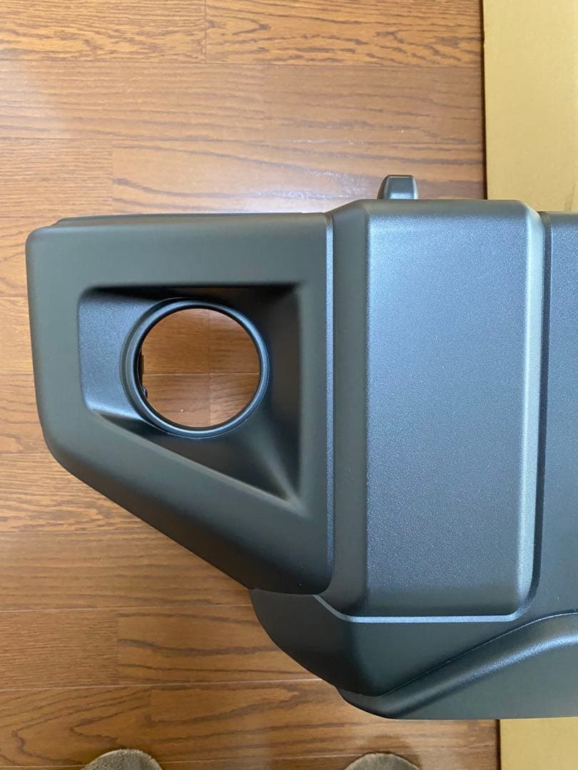 ジムニー JB64 XC 純正フロントバンパー フォグランプなし 新車外し 美品